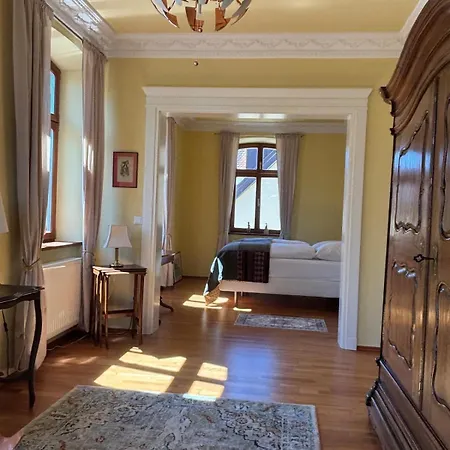 Apartman Living In A Historical Building In
