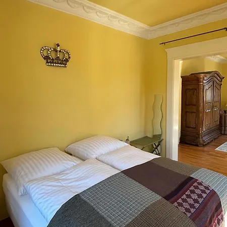 Living In A Historical Building In Apartman