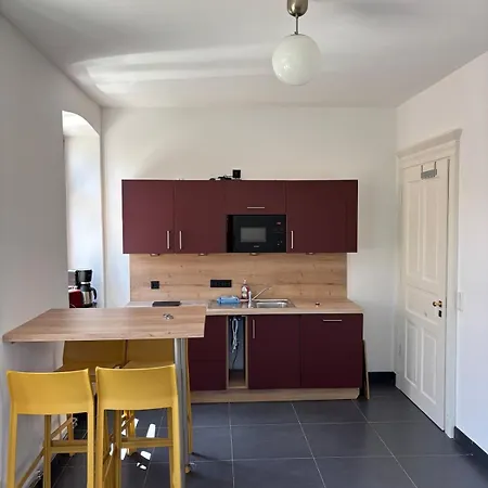 Daire Living In A Historical Building In Freising