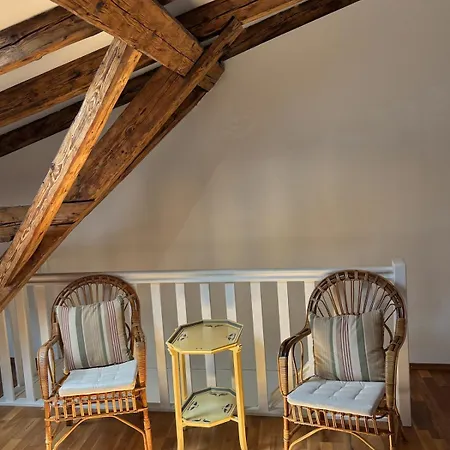 Apartamento Living In A Historical Building In